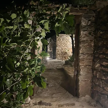 Agria Xvii Mani Stone Tower *