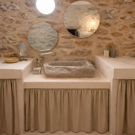 Villa Agria Xvii Mani Stone Tower *